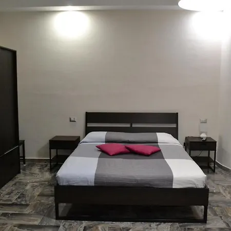 Gryllus Bed and breakfast
