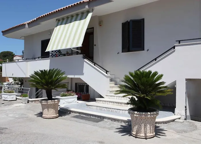 Gryllus 3* Помпеї