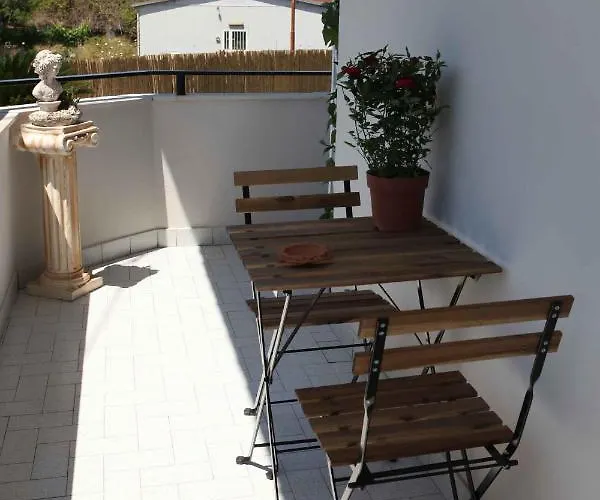 Gryllus Готель типу 